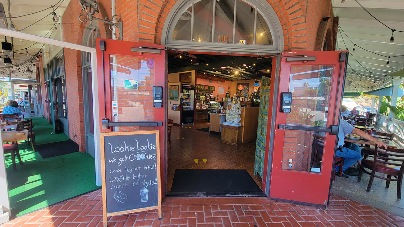 The Lotus Café And Juice Bar Darcy Dishes